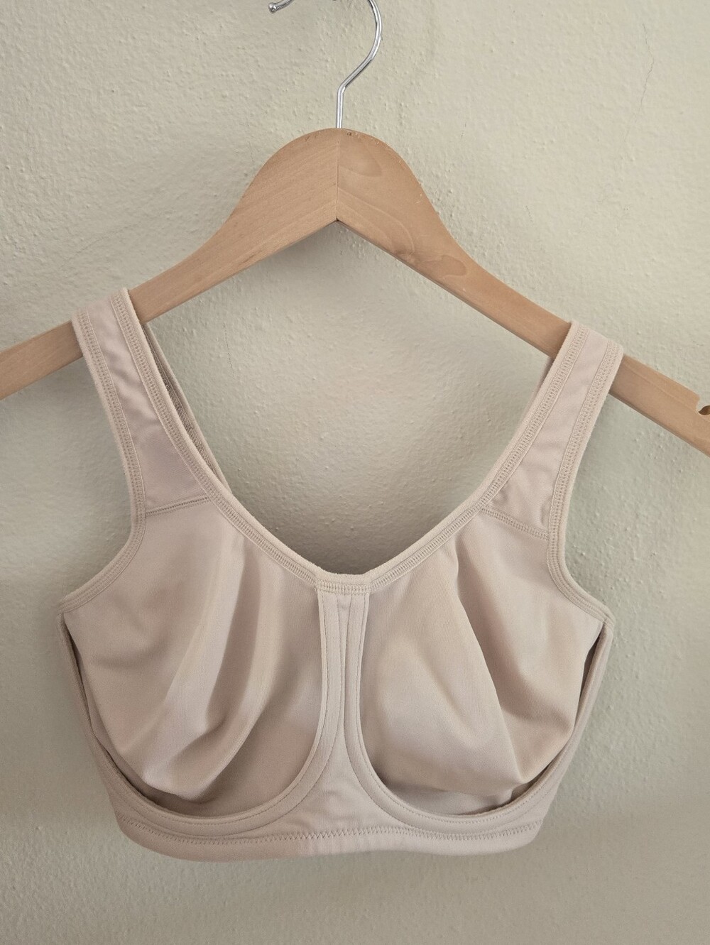 Wacoal Simone Sport Underwire Bra